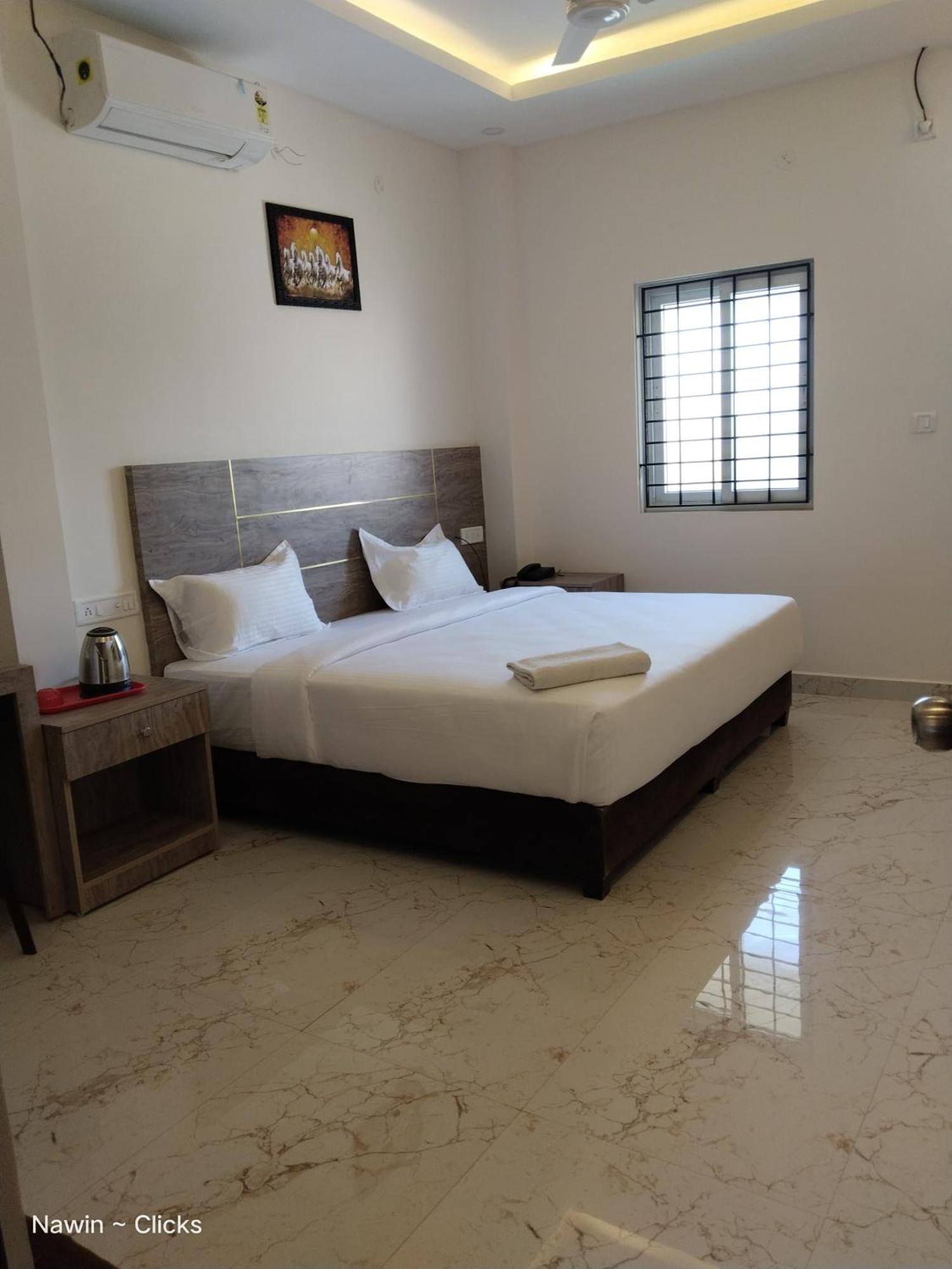Redfox Hotel-T.Nagar Chennai Exterior photo